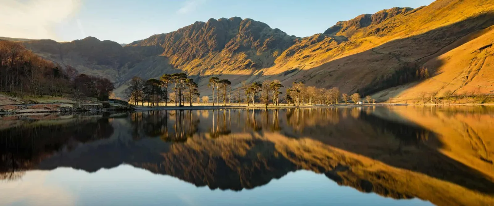 Luxury lodge with hot tub